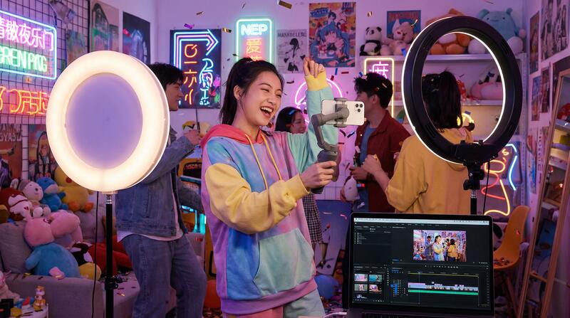 白桃少女短视频创作：TikTok风格创意拍摄技巧